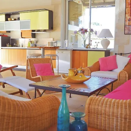 Nice In W/ 3 Bedrooms